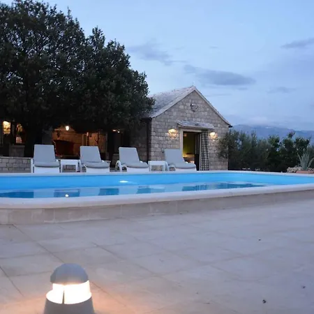 Holiday home In Pucisca/insel Brac 6050 *