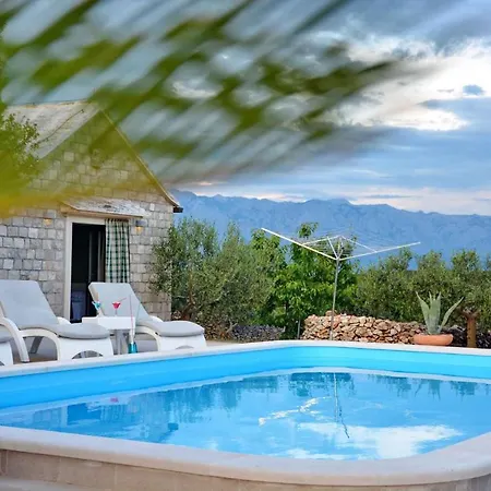 Holiday home In Pucisca/insel Brac 6050