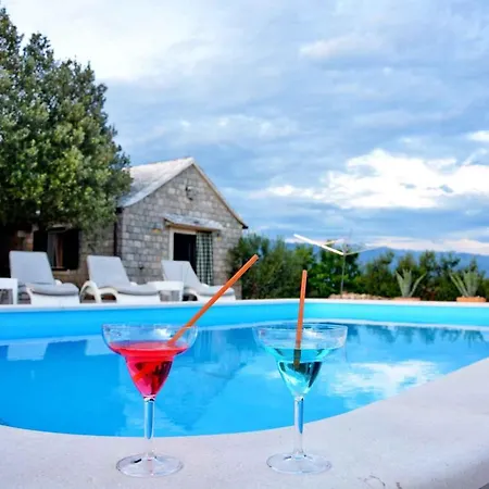 In Pucisca/insel Brac 6050 Holiday home *